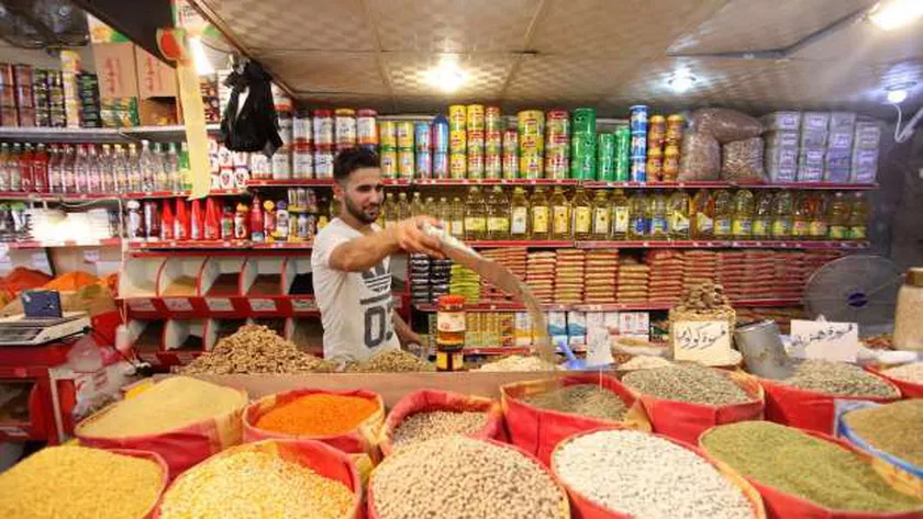 انخفاض أسعار 6 سلع أساسية بالسوق المحلي اليوم