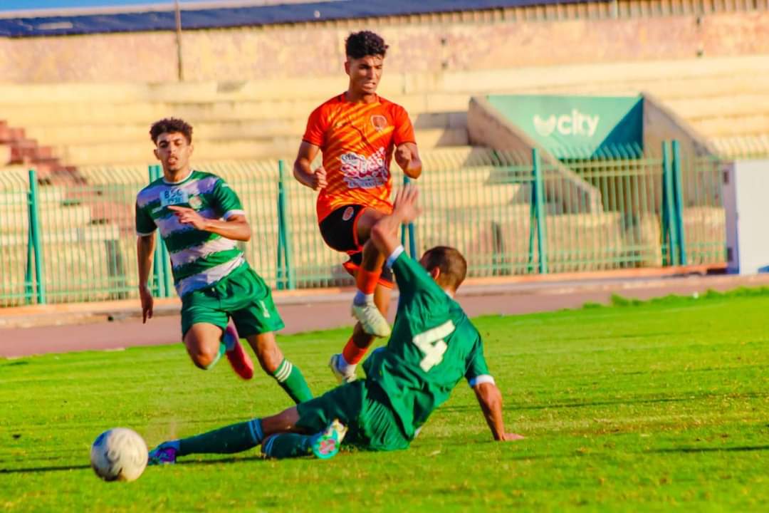 تعرف على تشكيل الداخلية وبلدية المحلة في أولى مباريات المحترفين