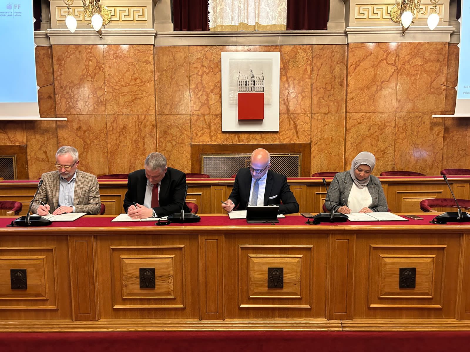 مصر وسلوفينيا توقعان اتفاقية لتعزيز التعاون بمجال علوم التراث