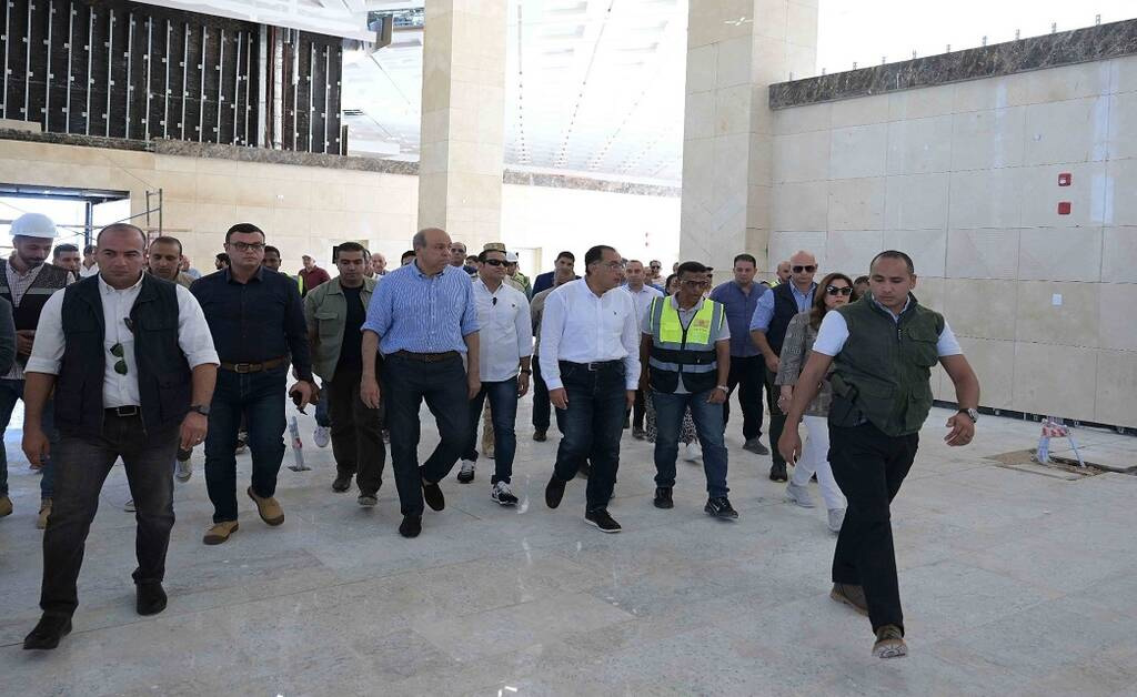 رئيس الوزراء يزور المنيا لتفقد عدد من المشروعات الخدمية