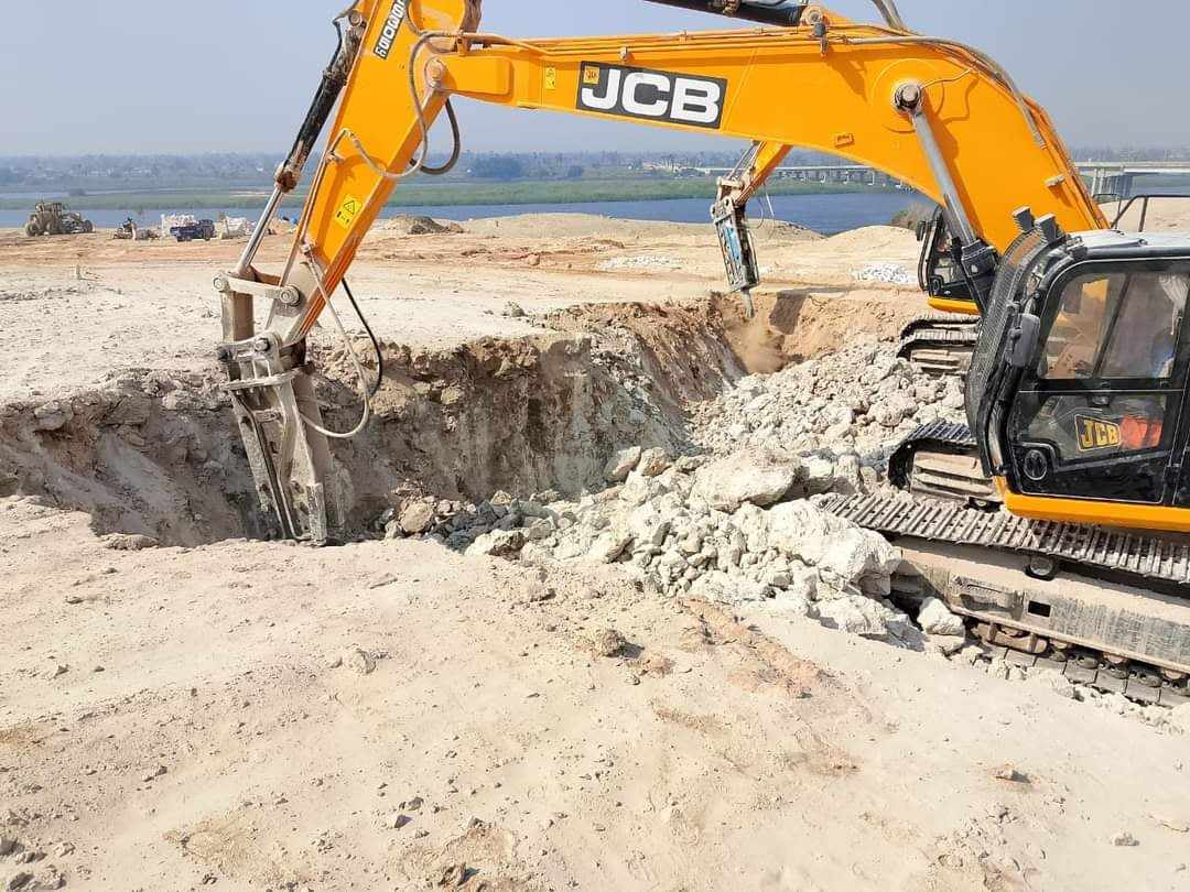 إنشاء طريق جديد بتكلفة ٣٠مليون جنيه يربط بين قرى أسيوط