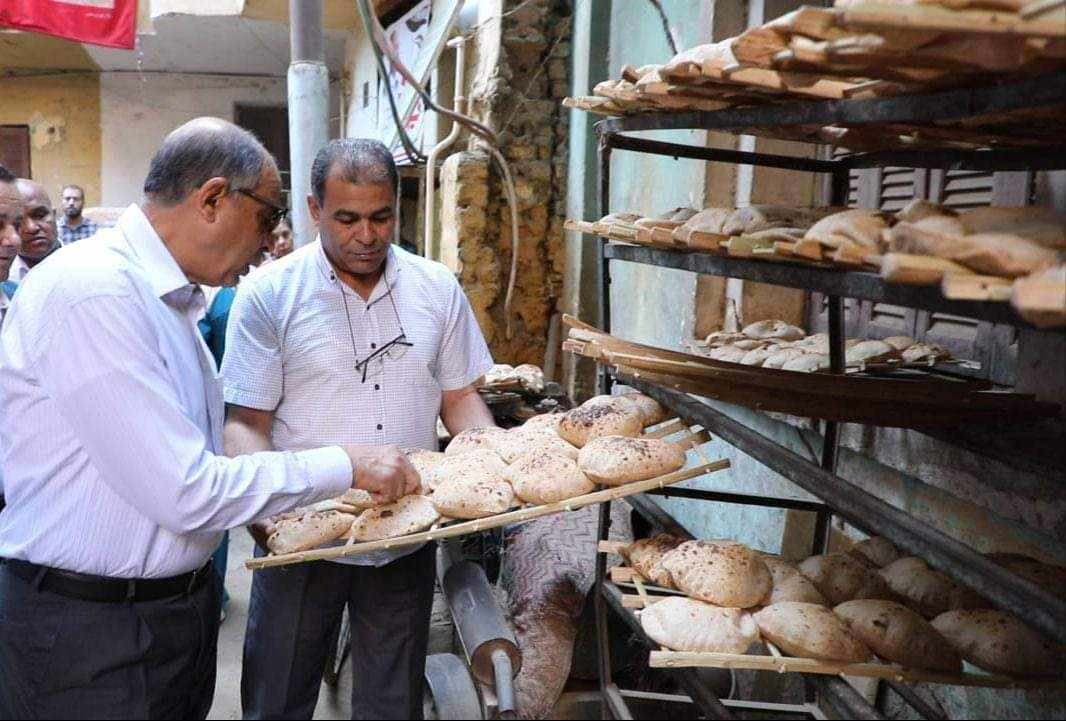 ضبط 70 مخالفة وغلق 5 مخابز بلدية مخالفة بملوي