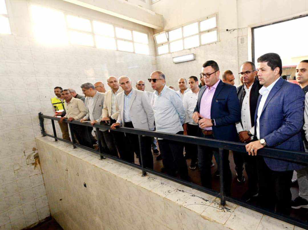 وزير الإسكان ومحافظ المنيا يتفقدان سير العمل بمحطتي تنقية مياه الشرب ومعالجة الصرف الصحي 