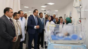 رئيس الرعاية الصحية يبحث مع محافظ السويس عددًا من الملفات الهامة