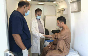 ضمن مبادرة بداية.. توقيع الكشف الطبي على 1276 حالة بالمجان خلال قافلة بمركز بني مزار