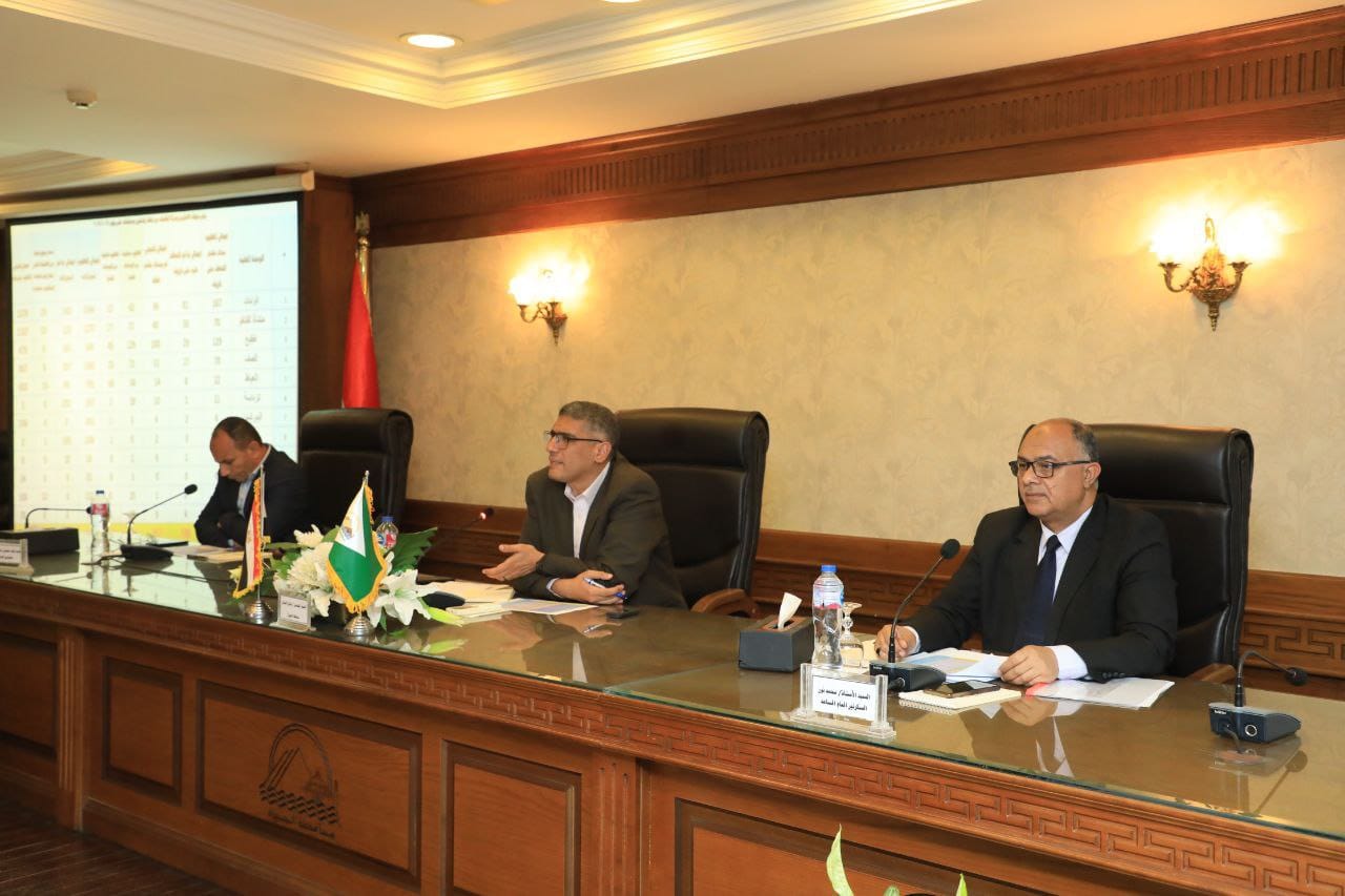 “النجار” يتابع مستجدات العمل بملفات التصالح في مخالفات البناء