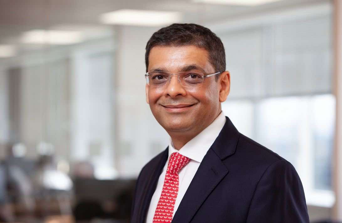 مجموعة إفريقيا تبدأ العمل كشركة خدمات معتمدة من قبل “لويدز”