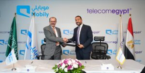 “موبايلي” تتعاون مع المصرية للاتصالات لإنزال أول كابل بحري سعودي يربط بين السعودية ومصر