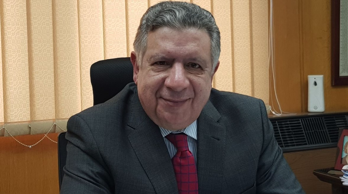 البورصجية نيوز تنعى وفاة عمرو كمال رئيس البنك العقاري السابق