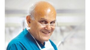 بعد حديثها عن مرضاها.. فيديو لـ”مجدي يعقوب” يُحرج طبيبة النساء وسام شعيب