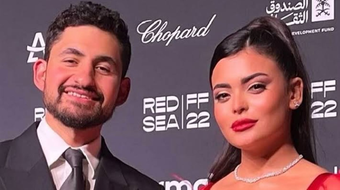 بعد ظهورهما معًا في مهرجان الجونة السينمائي.. حقيقة ارتباط أمير المصري وأسماء جلال