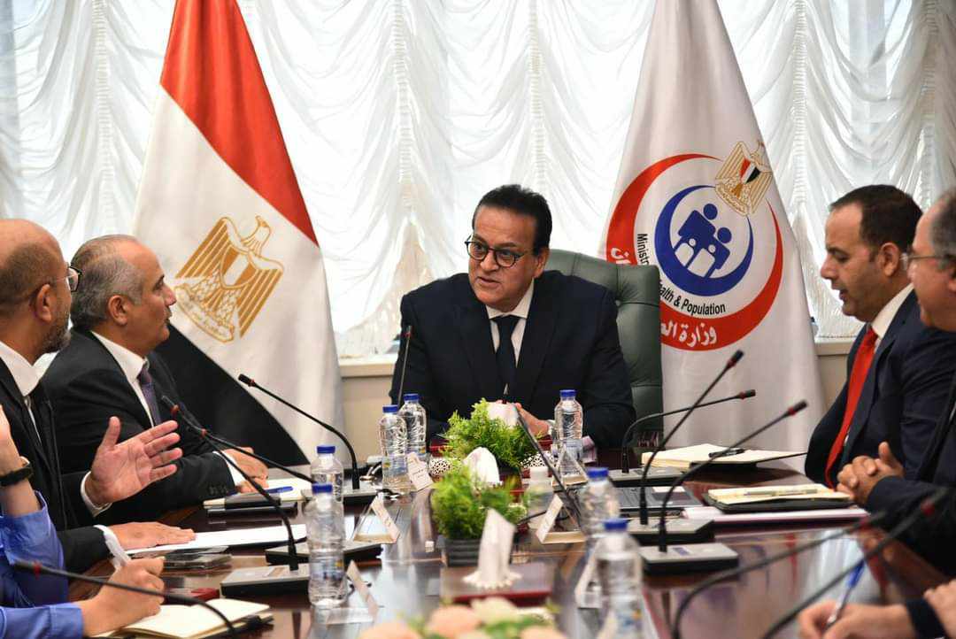 وزير الصحة يجتمع بوفد شركة يونيسون الإماراتية لبحث تعزيز التعاون الصحي