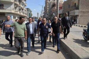 بتكلفة 850 ألف جنيه.. محافظ أسيوط يتابع تطوير شارع الجلاء بمركز القوصية