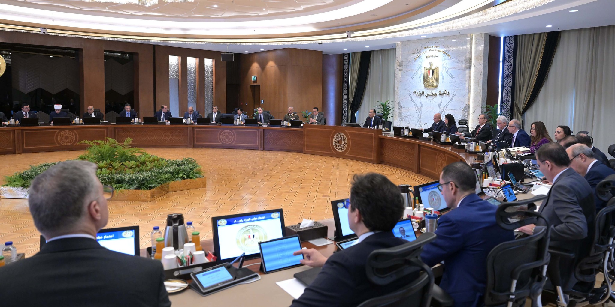 مجلس الوزراء يوافق على 5 قرارات خلال اجتماعه الأسبوعي.. تعرف عليها