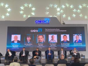 خلال جلسة “القوة التحويلية لنظم الذكاء الاصطناعي في تطوير التكنولوجيا”: متوقع مساهمة الذكاء الاصطناعي في دعم الناتج المحلي لمصر بنسبة 3.5%.