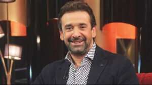 كريم عبد العزيز يتصدر التريند بفيلم “الأرض السوداء”