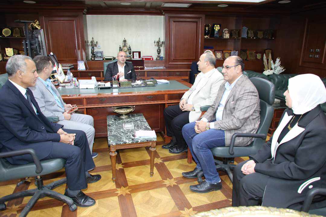 للمرة الأولى ..محافظ بني سويف يعلن تدشين وحدة قياس رضا المواطنين عن مستوى الخدمات الحكومية