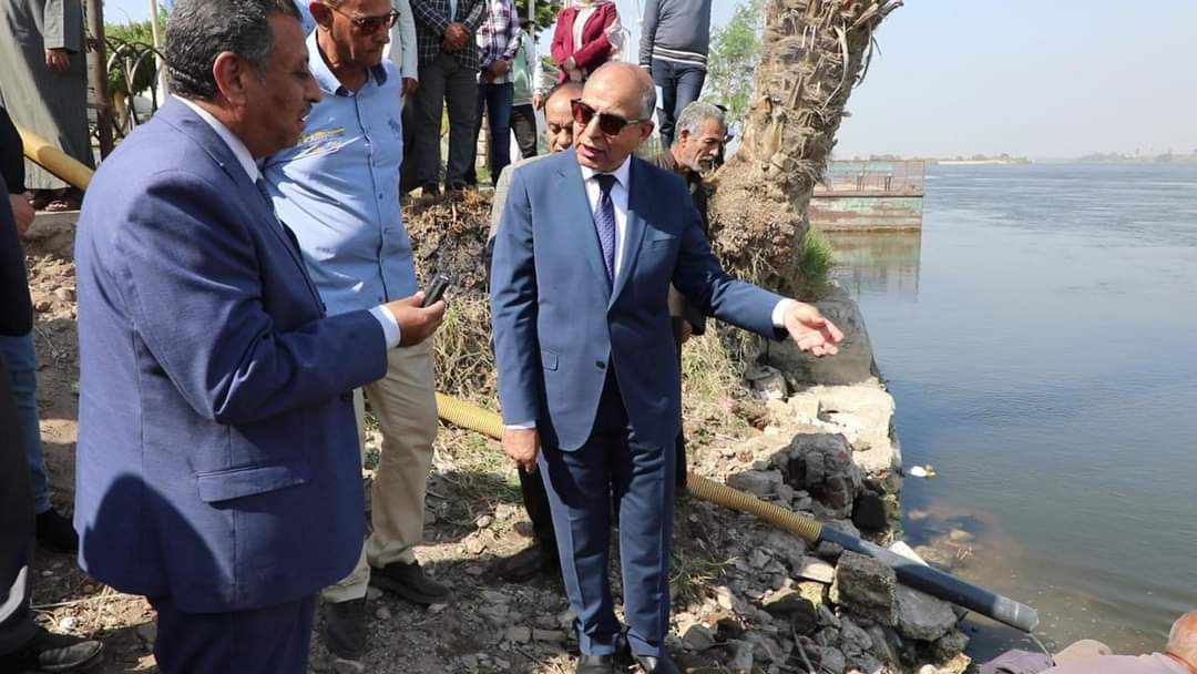 محافظ المنيا يشهد إطلاق زريعة أسماك البلطي بنهر النيل لتعزيز الثروة السمكية