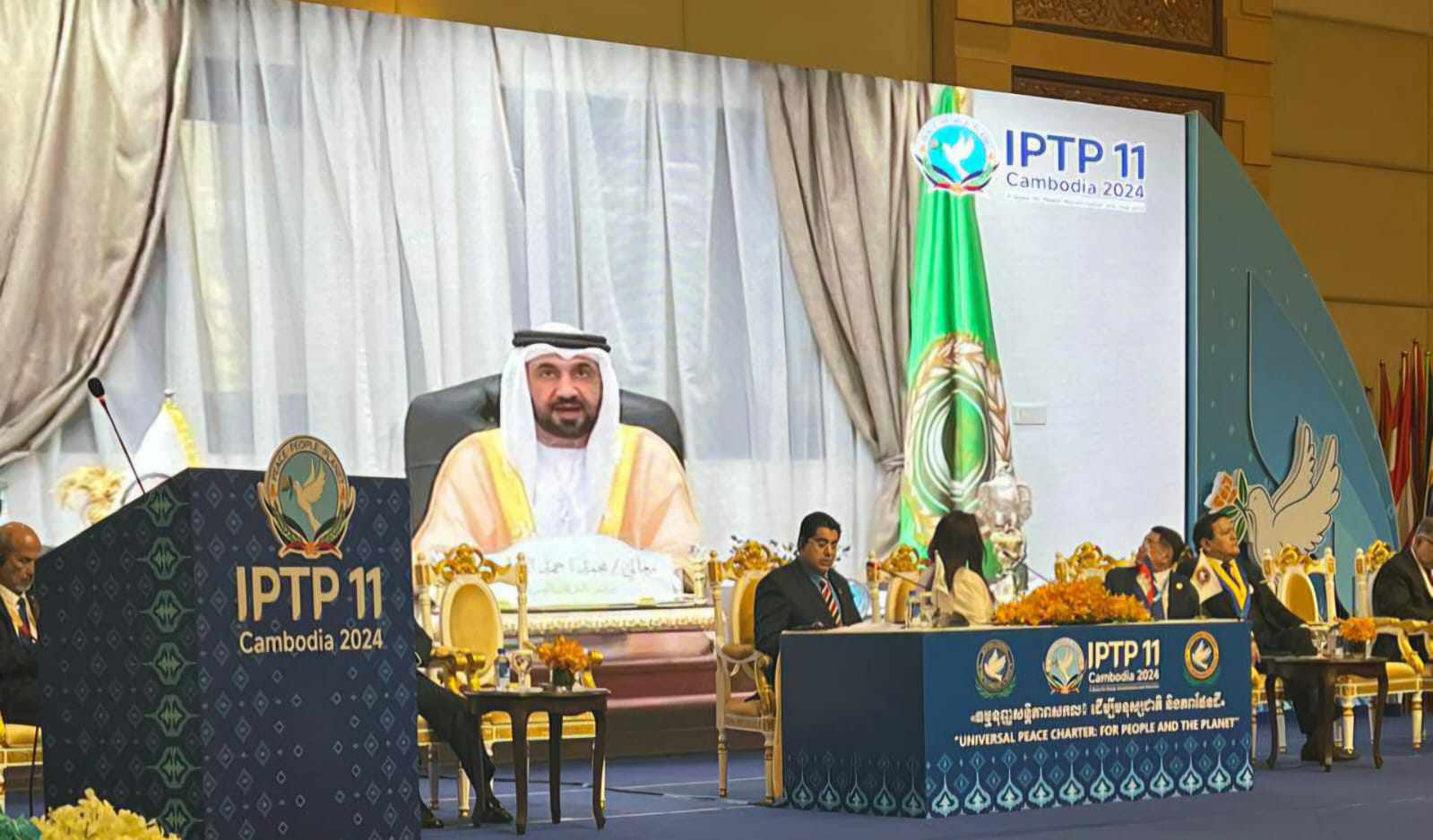 “النجار” فى زيارة مفاجئة لمستشفى الوراق المركزي