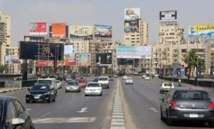 انتظام حركة السيارات بشوارع  ومحاور القاهرة والجيزة.. حالة المروراليوم