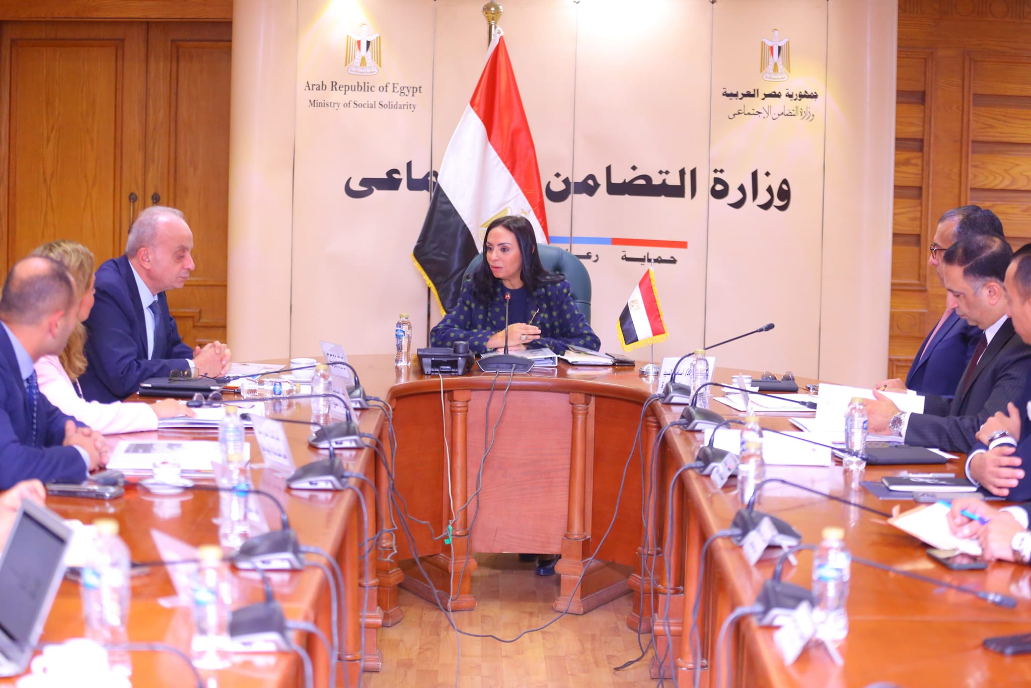 وزيرة التضامن تجتمع بمجلس إدارة صندوق ” عطاء”