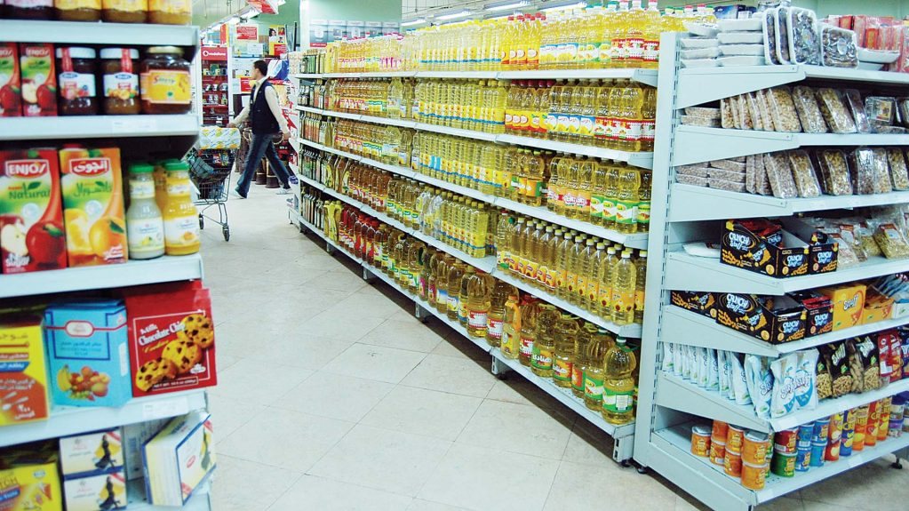 استقرار أسعار السلع الأساسية بالسوق المحلي اليوم