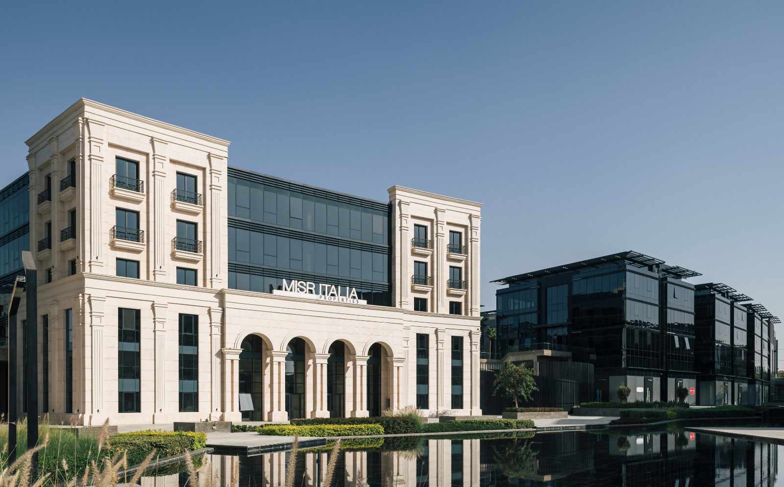 مصر إيطاليا تُطلق الطابق الرابع في ثلاث مبان بمشروع كايرو بيزنس بارك