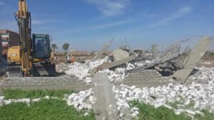 إزالة 18 حالة تعدي على أراضي زراعية وأملاك دولة بمركز القوصية في أسيوط