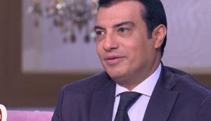 قصة حب بنهاية مؤلمة.. كيف جسدت أغنية “تترجى فيا” تجربة إيهاب توفيق؟