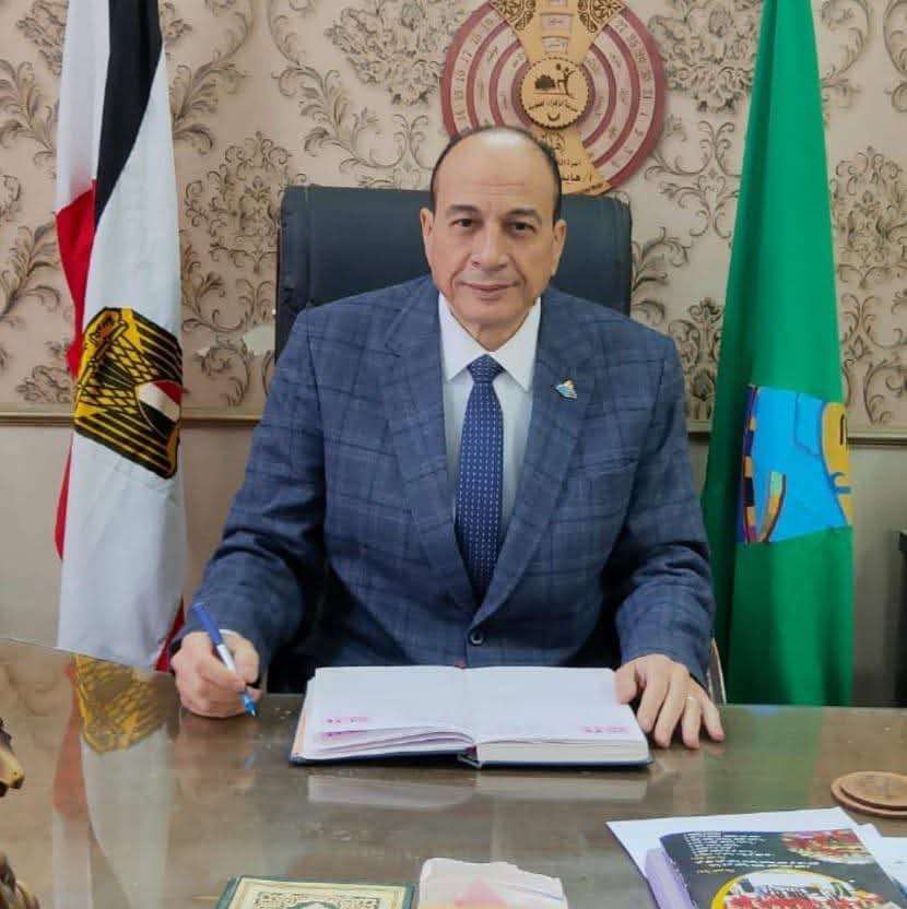 محافظ المنيا ينعي الدكتور علي عبد السلام وكيل وزارة التربية والتعليم بالمنيا