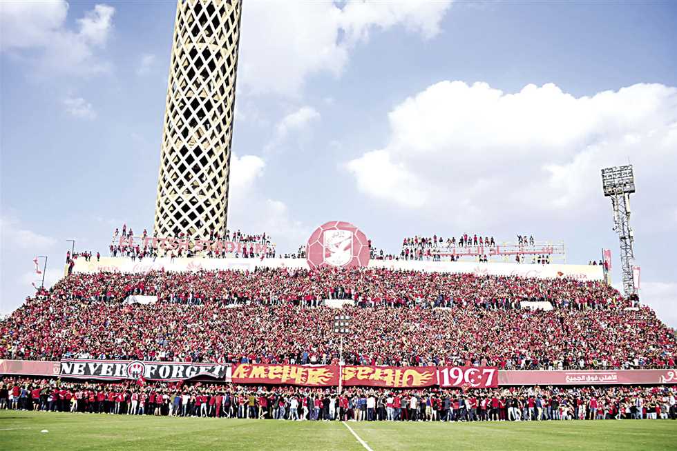 الأهل يعلن إغلاق استاد التتش لمدة شهر