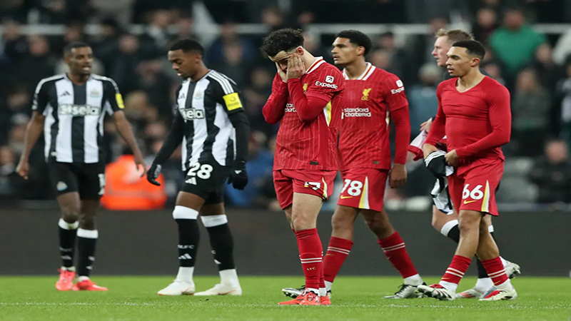 ليفربول يواجه إيفرتون اليوم في الدوري الإنجليزي