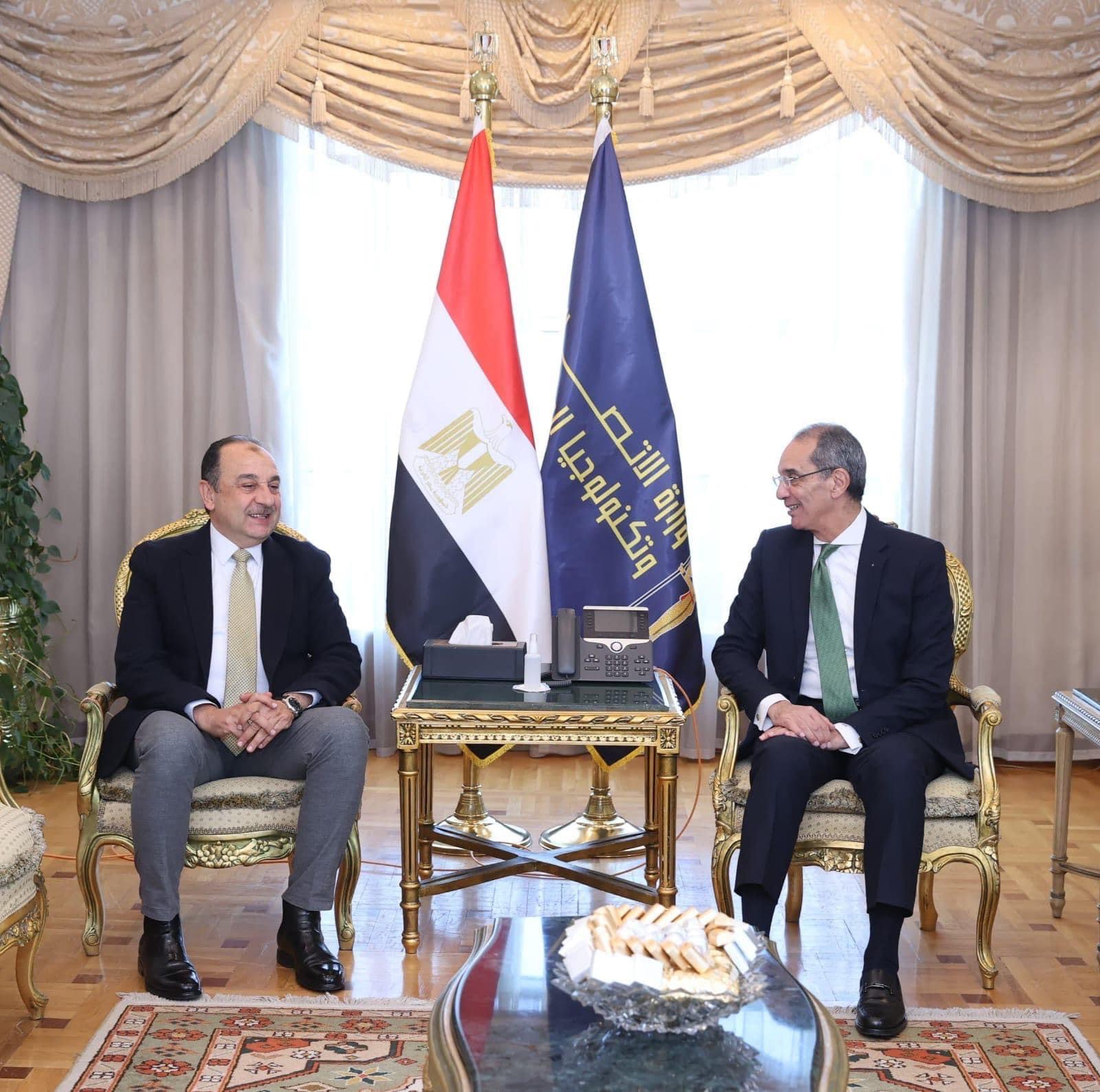 وزيرا الاتصالات وقطاع الأعمال يبحثان تسريع الخطوات التنفيذية لمشروع تطبيق نظام تخطيط موارد المؤسسات “ERP”