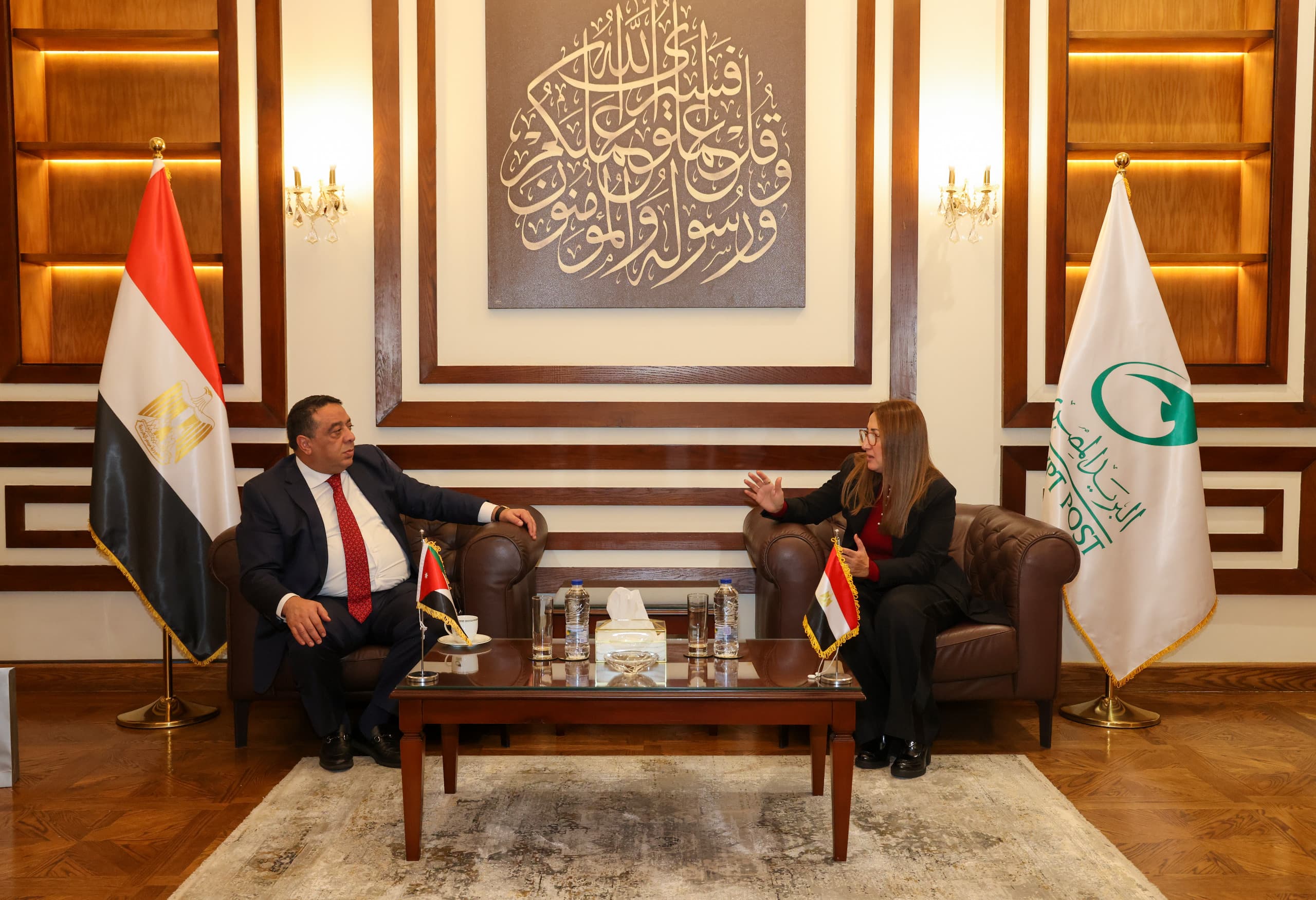 “رئيس البريد المصري” تستقبل “رئيس البريد الأردني” بهدف تعزيز سبل التعاون المشترك