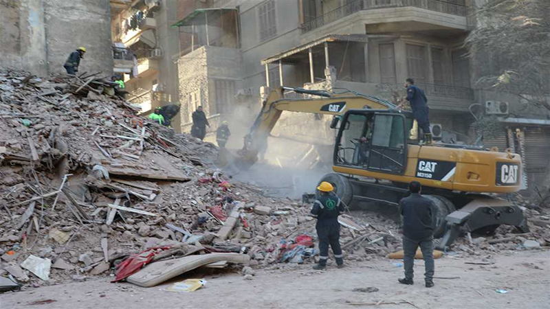 ننشر معاينة النيابة الإدارية لعقار العباسية المنهار