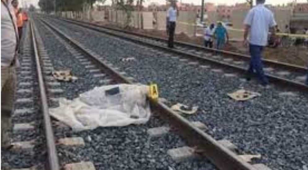 وفاة شاب مجهول الهوية دهسا تحت عجلات القطار بأسيوط