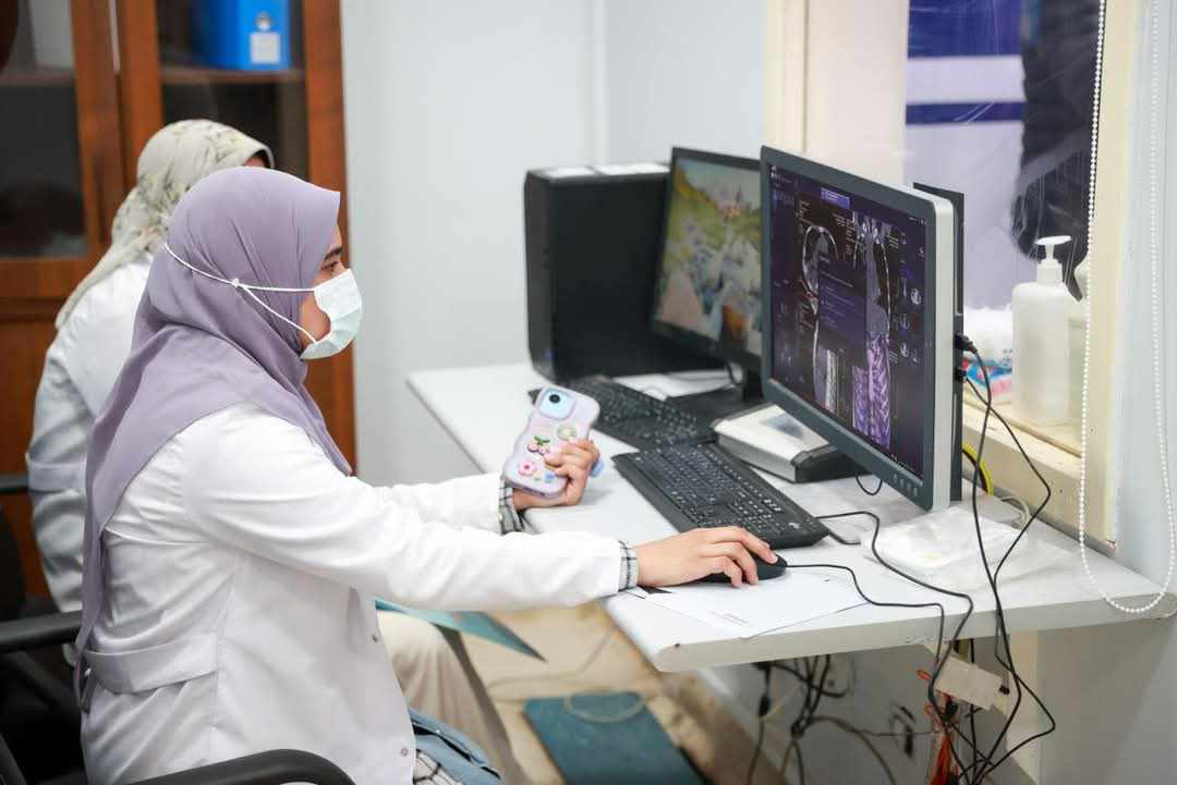 وزير الصحة يزور مستشفى إهناسيا التخصصي