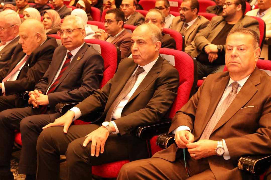 بحضور وزراء سابقين  الملتقى السنوي لعمداء كليات الحقوق العرب بجامعة المنيا