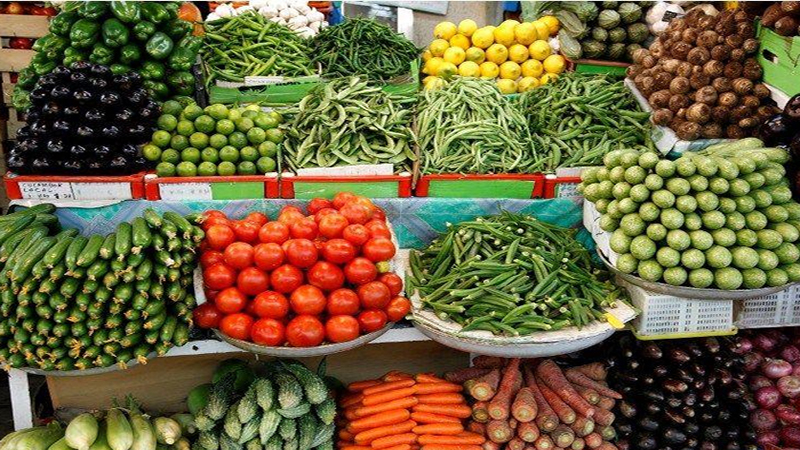 تباين أسعار الخضراوات .. و استقرار الفواكه اليوم بالأسواق