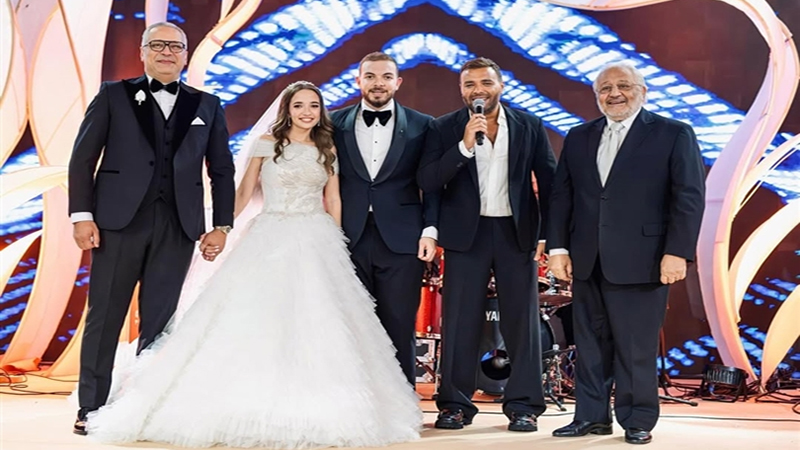حفل زفاف ابن الإعلامي عمرو الليثي يتصدر التريند