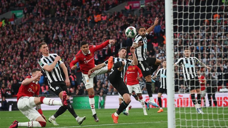 الاثنين.. مباراة مانشستر يواجه نيوكاسل يونايتد في الدوري الإنجليزي