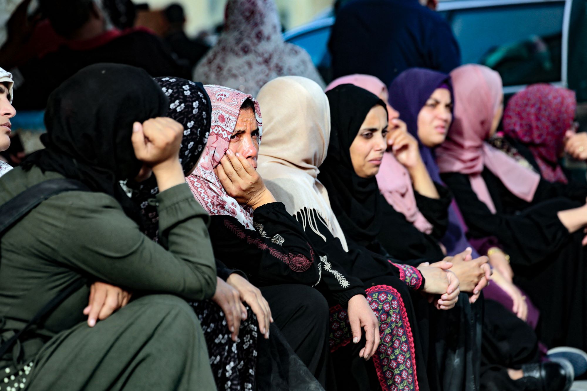 إبادة وتجويع لشهرين.. نساء غزة يروين قهر النزوح من بيت لاهيا