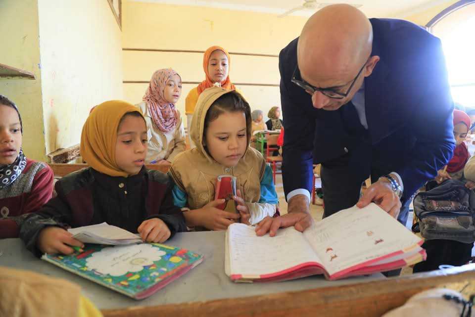 وزير التعليم ومحافظ المنيا يجريان جولة تفقدية لعدد من المدارس