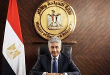 وزير السياحة