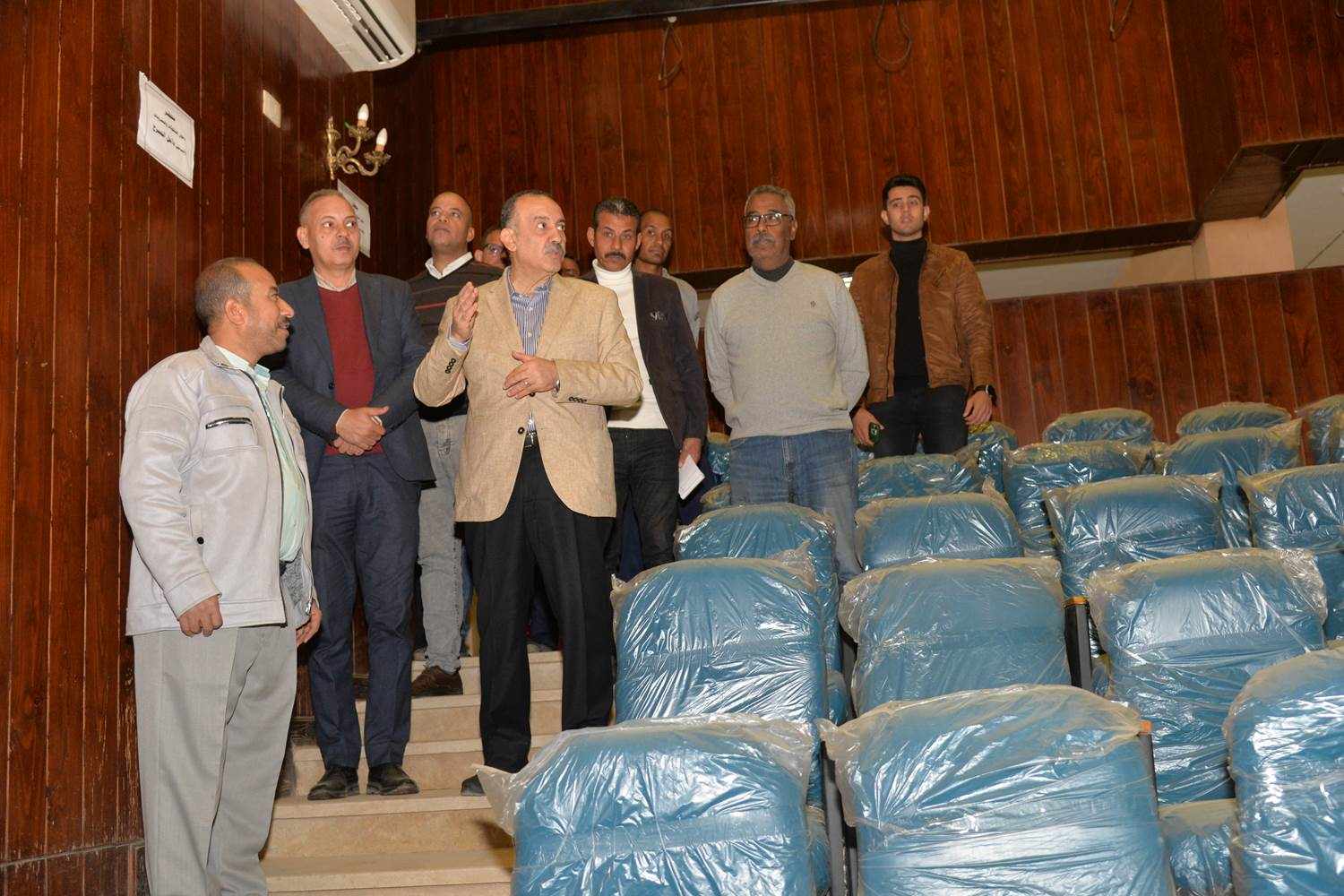 محافظ أسيوط يتفقد قصر ثقافة الزعيم جمال عبد الناصر ببني مر