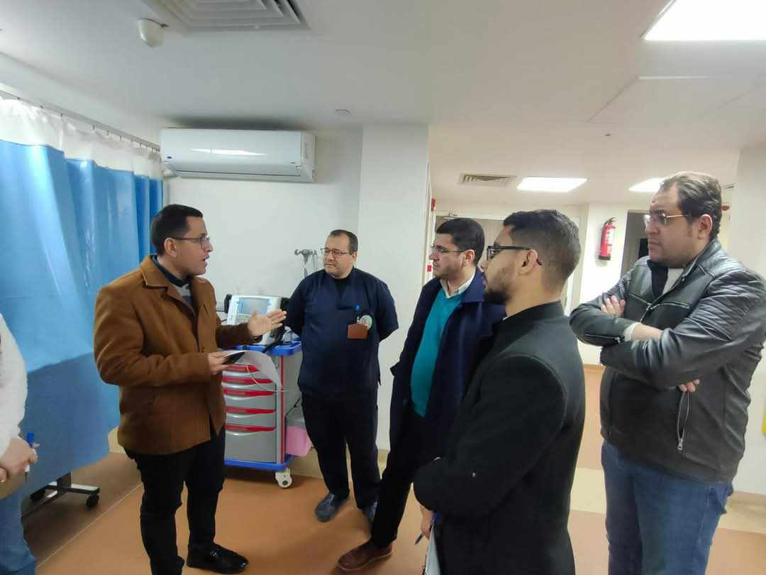 فريق الحوكمة والمراجعة الداخلية يتفقد مستشفى أبو النمرس المركزي