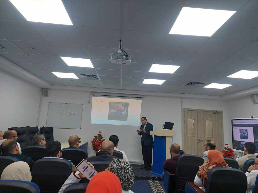 تنظيم اليوم العلمي الأول لجراحات المخ والأعصاب بمستشفى العاصمة الإدارية