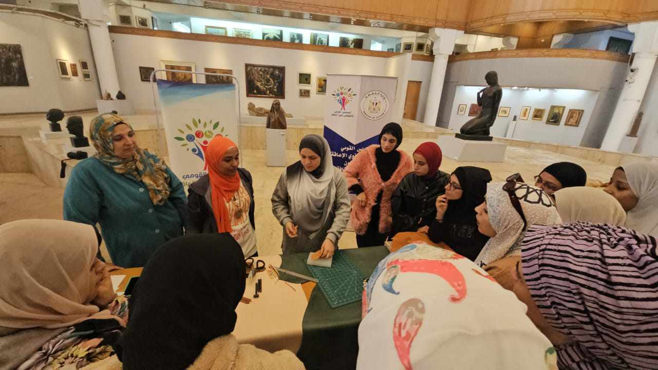 “وزارة الثقافة”و”القومي لذوي الإعاقة” يطلقان مشروع “حرفتنا من تراثنا”