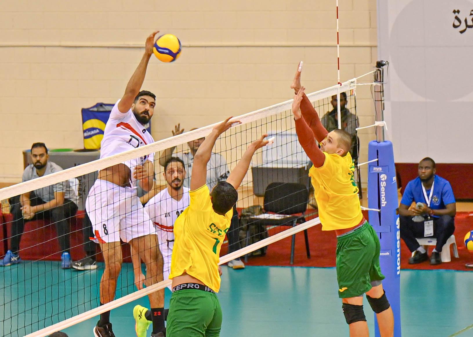 طائرة الزمالك تتغلب على السيب العُماني بالبطولة العربية