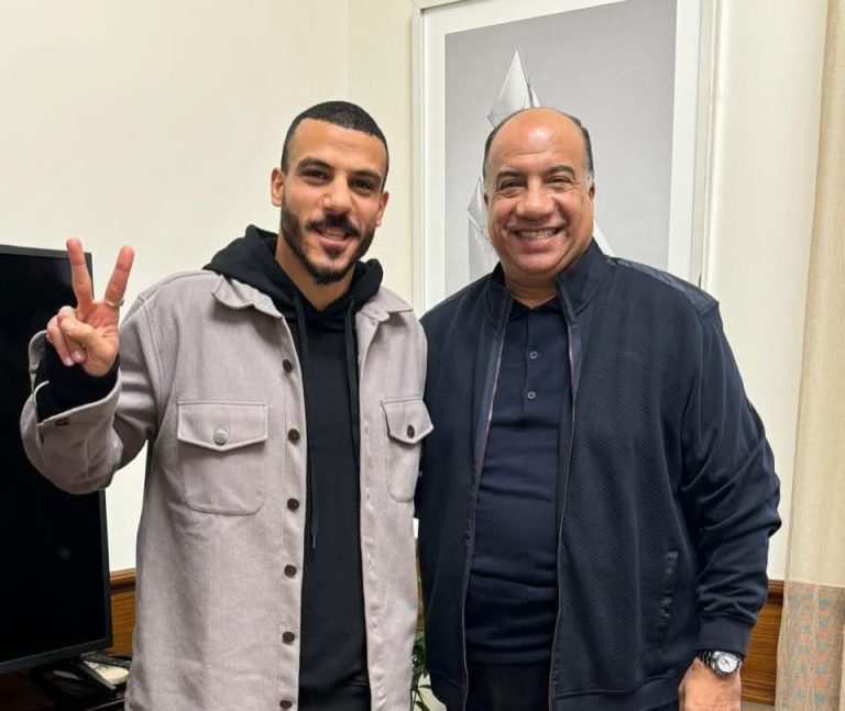 شكري نجيب مع رئيس نادي الاتحاد